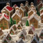 gingerbread-Christmas-houses-and-homes-downtown-idaho